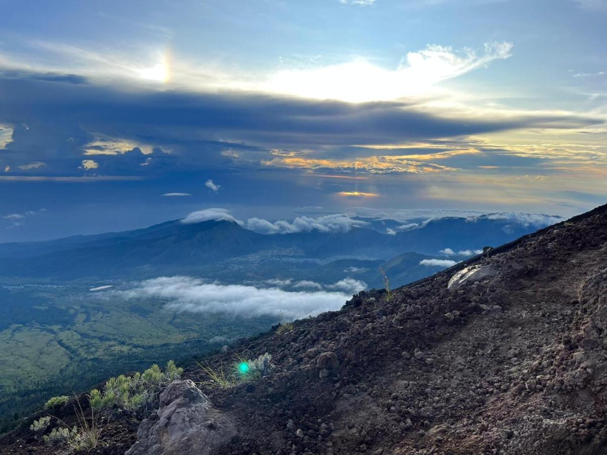 森纳儒 Rinjani Trekking Official酒店 外观 照片